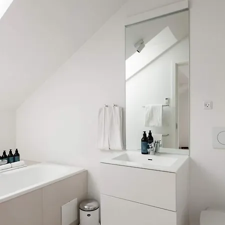 180 Square Meters Kings Garden Doublex W Balcony Apartment Copenhagen