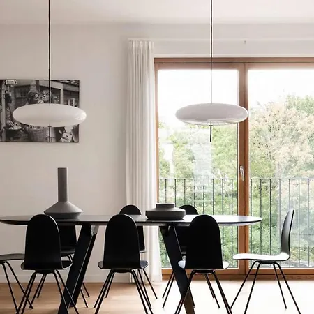 Апартаменты 180 Square Meters Kings Garden Doublex W Balcony Копенгаген
